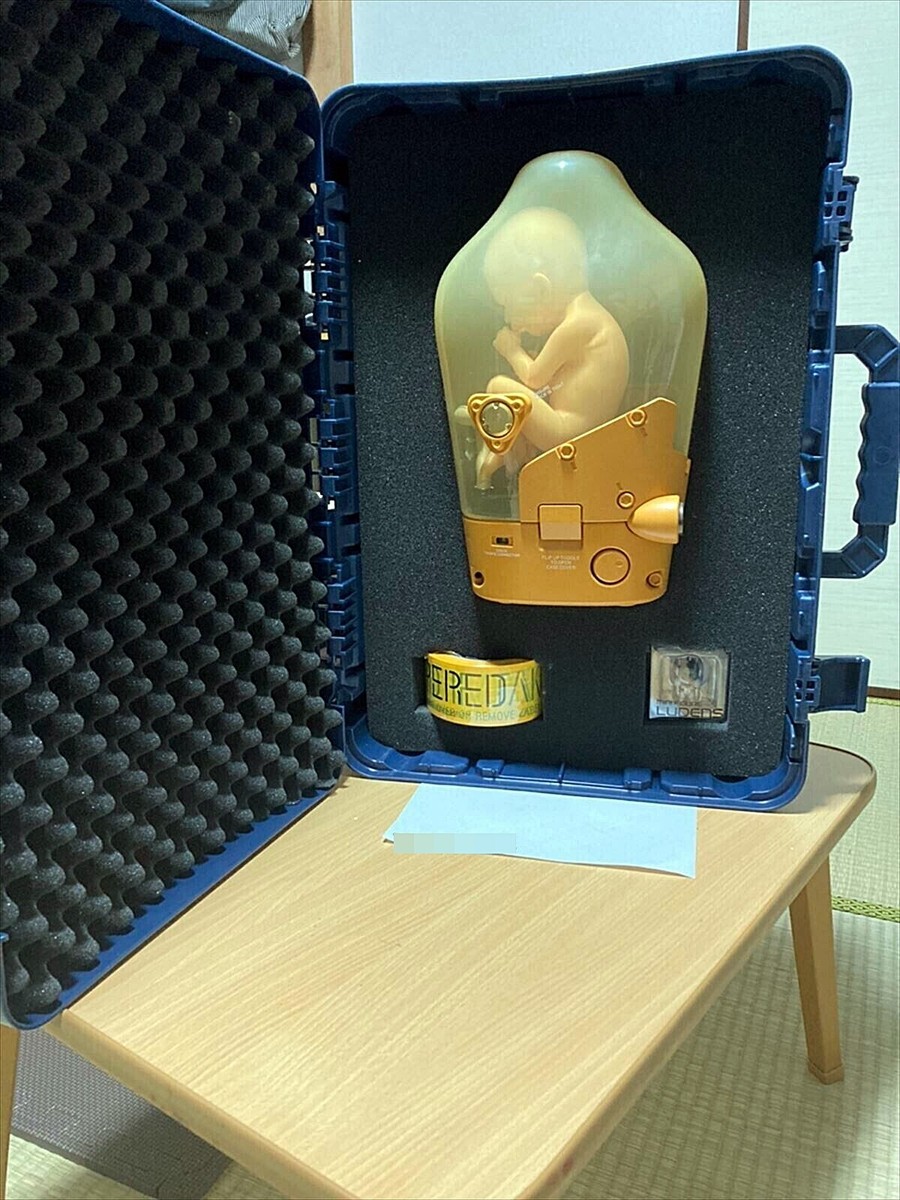 Death Stranding Collector's Edition Baby BB Pod Replica Figure