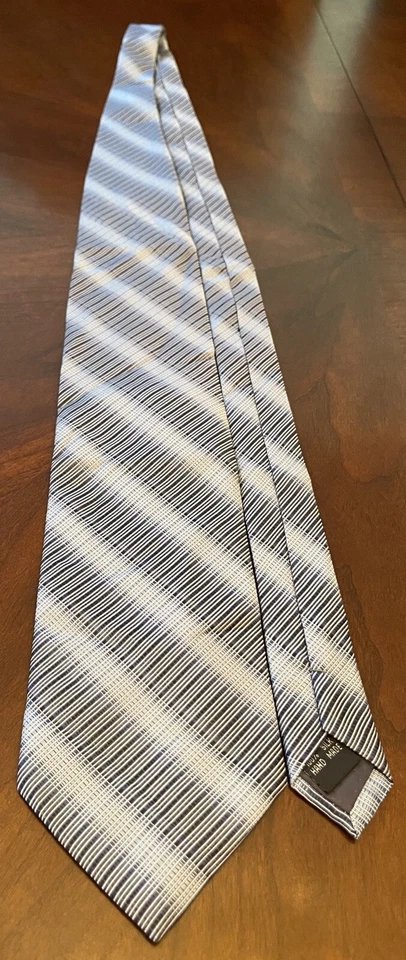 Corbata de cuello Bruno Piattelli azul hecha a mano 100 % seda para hombre Foto 3 de 4