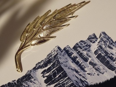 Signed Gold Tone Textured Leaf Brooch Pin Nature Theme Metal No Stone