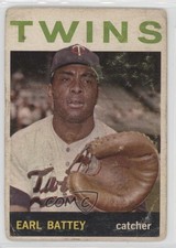 1964 Topps Earl Battey #90 0l2