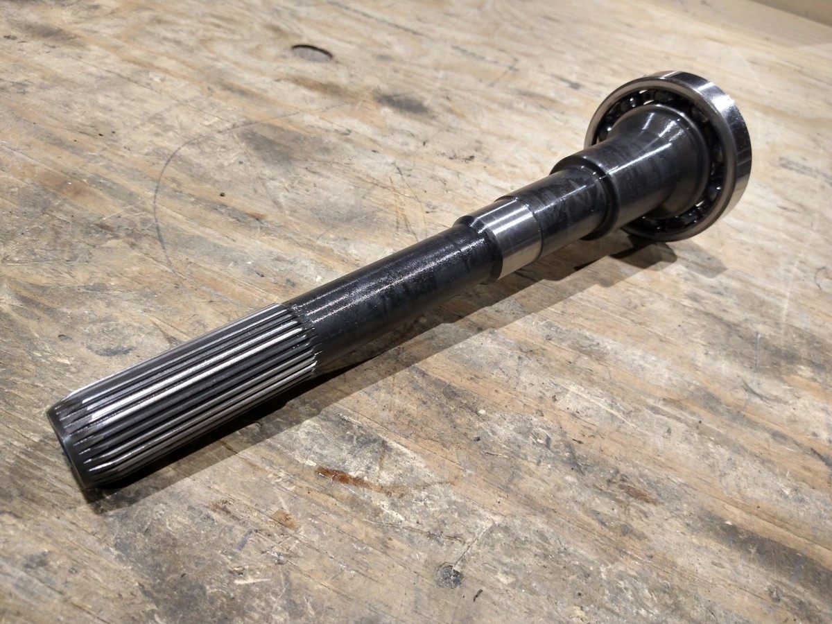 2WD Automatic Transmission Output Shaft 52120081AA Mopar 45RFE