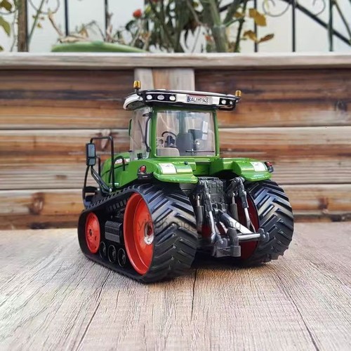 USK 1:32 AGCO FENDT 943 Vario MT Crawler Tractor Alloy Mockup - Picture 3 of 13