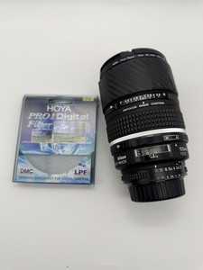 nikon af nikkor 105mm f2 DC Lens
