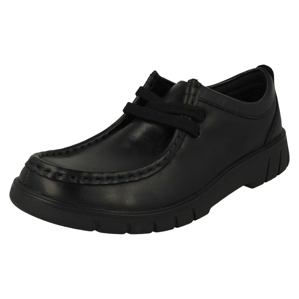 Clarks Branch Low Y Boys Moccasin Detailed School Shoes UK Size 5 EUR 38 Fit G