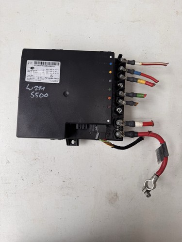 Mercedes W221 W216 S500 Batterie Sicherungskasten Steuergerät A2215408745