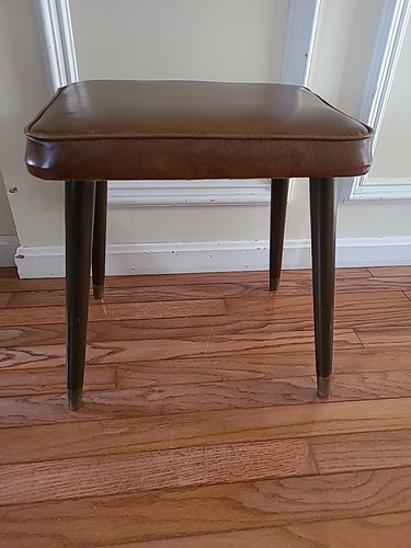 Banco sgabello macchina da cucire vintage metà secolo con gambe coniche e punte in ottone (L12) - Foto 2 di 24