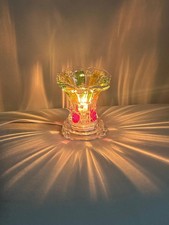 Lámpara de acento de vidrio colorido estilo vintage luz nocturna USB enchufable flor de cristal