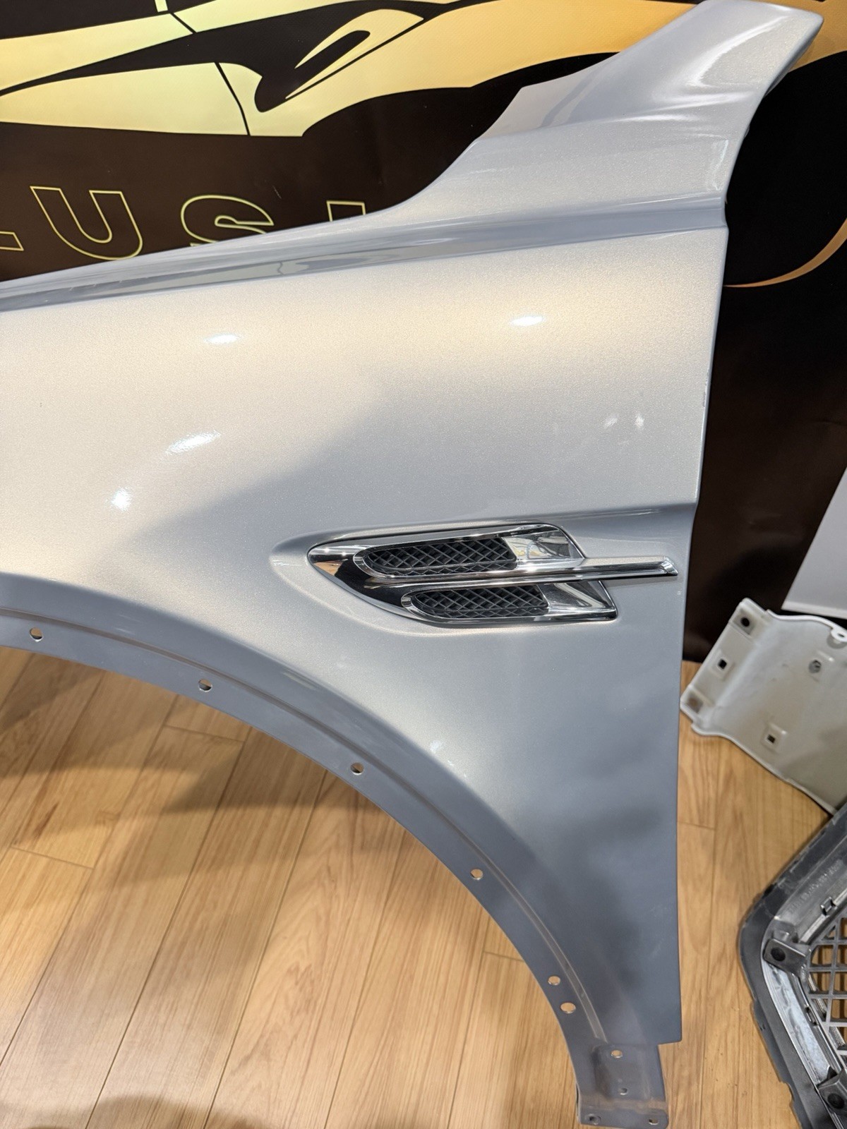 Bentley Continental GT Front Left Fenders Set
