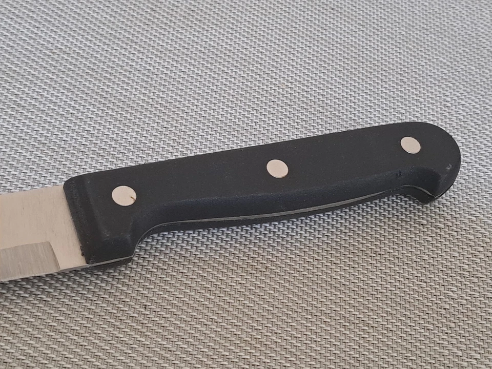 8 CUCHILLOS PARA CARNE SABATIER 101/2” HOJA DE 51/2” más JUEGO DE TALLADO PARA REBANAR HORQUILLA Foto 3 de 4