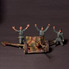 1/35 Resin Artillery 3 German Soldiers ONLY FIGURES unpainted unassembled 405C