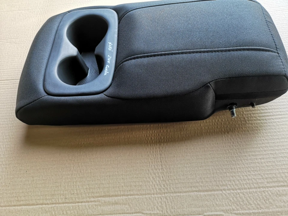 KIA SORENTO 2012 MK2 REPOSABRAZOS TRASERO SOPORTE TAZA Foto 4 de 4