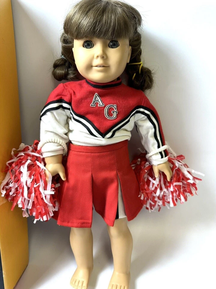 Peluca Pleasant Co Morena Animadora Just Like Me Tela Cuerpo Pizarra Ojos Rojo Pom Foto 2 de 4