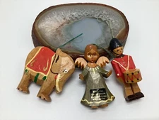 Vintage Handarbeit Ornaments Lot Carved Wood Angel Soldier Elephant Germany