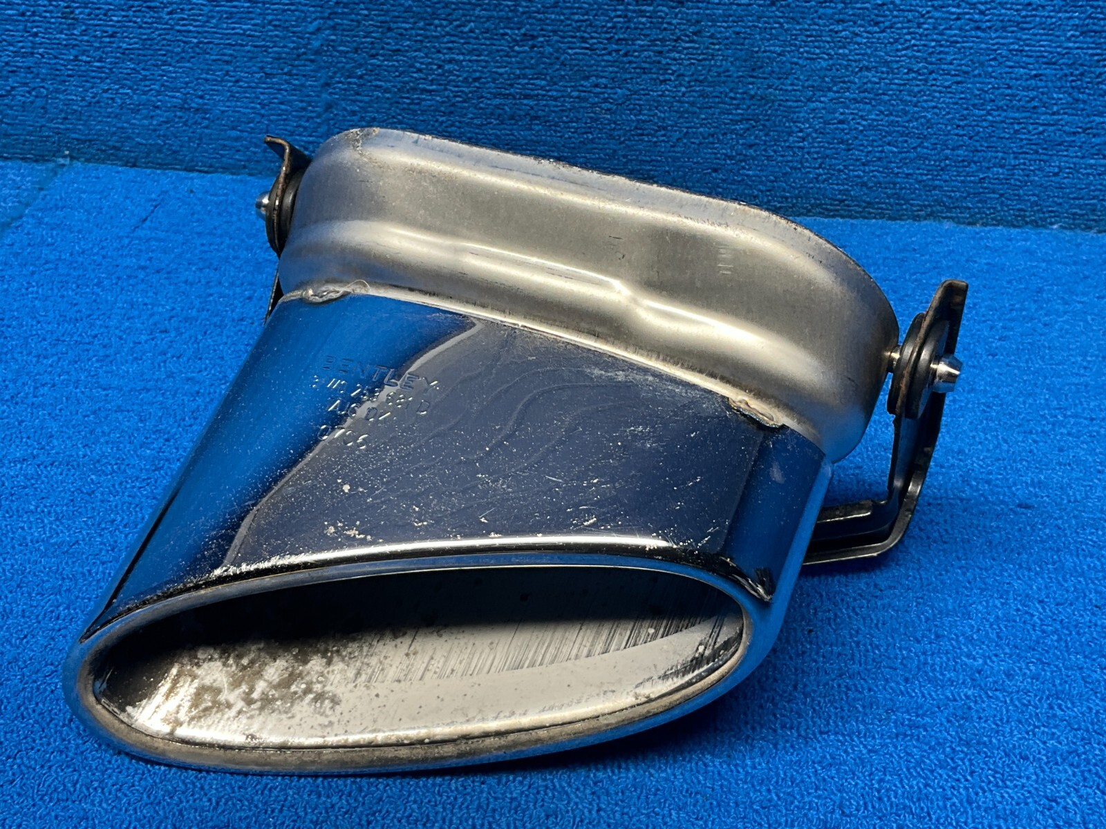 2006-2010 BENTLEY CONTINENTAL GTC REAR LEFT SIDE EXHAUST MUFFLER TIP PIPE OEM