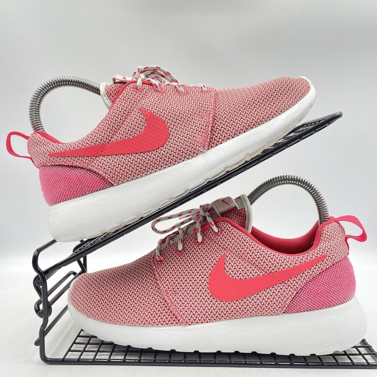NIKE ROSHE RUN RED TRAINERS SIZE UK MESH KNIT WHITE GYM RUNNING 511882-018