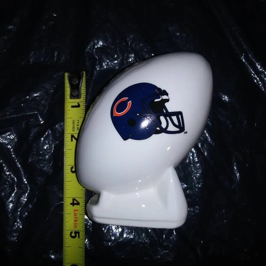 Chicago Bears NFL Football Vintage 90's Rare Ceramic Bank Desk Shelf Decor