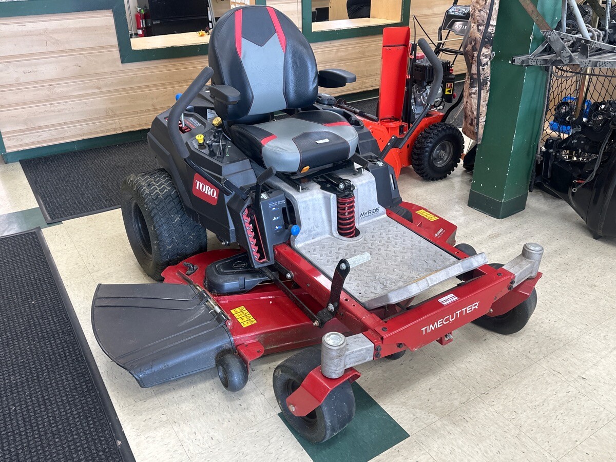 Toro 54in (137cm) TimeCutter MyRIDE Zero Turn 24.5hp Mower 75754