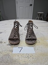 Sofft NORA SF0026208 METALLIC BEIGE LEATHER SANDALS SIZE 8 M