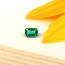 0.60 CT Lab Grown Colombian Emerald Rich Green Loose Gemstone emerald Cut 7x4 mm
