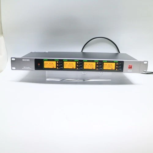 ULXD4Q LED Wireless 4 Microphone System 4 SKM9500 Handheld Mics 540-590MHz - Picture 5 of 9