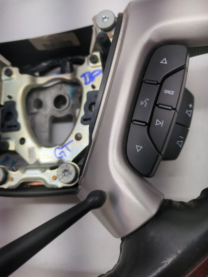 07-14 GM SUV Cadillac Escalade Negro Ébano Cuero Grano Madera Volante Fabricante de Equipo Original Foto 3 de 4