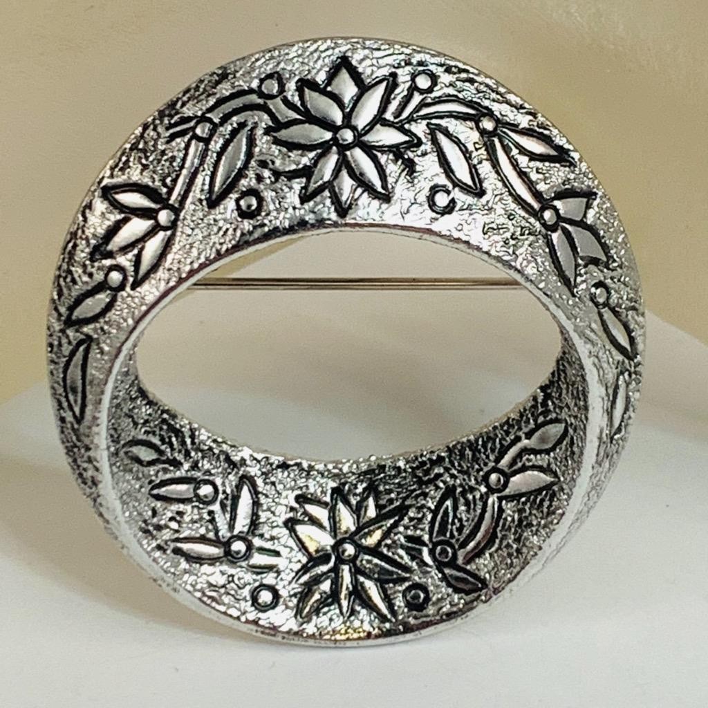 Neat Vintage EMMONS Signed Flower Brushed Silver Tone Brooch Estate Pin