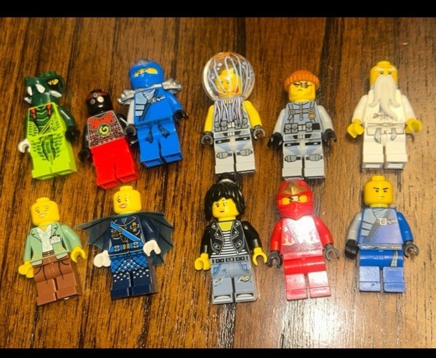 Lego Ninjago Minifigure Lot