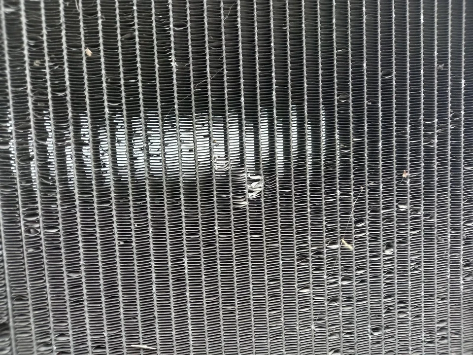 ALFA ROMEO GIULIETTA A/C Condenser/Radiator 2010-2021 2.0L 940A4000 - Image 4 of 4