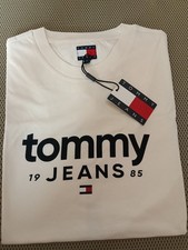 Tommy Jeans Mens White Graphic Logo T-Shirt S...