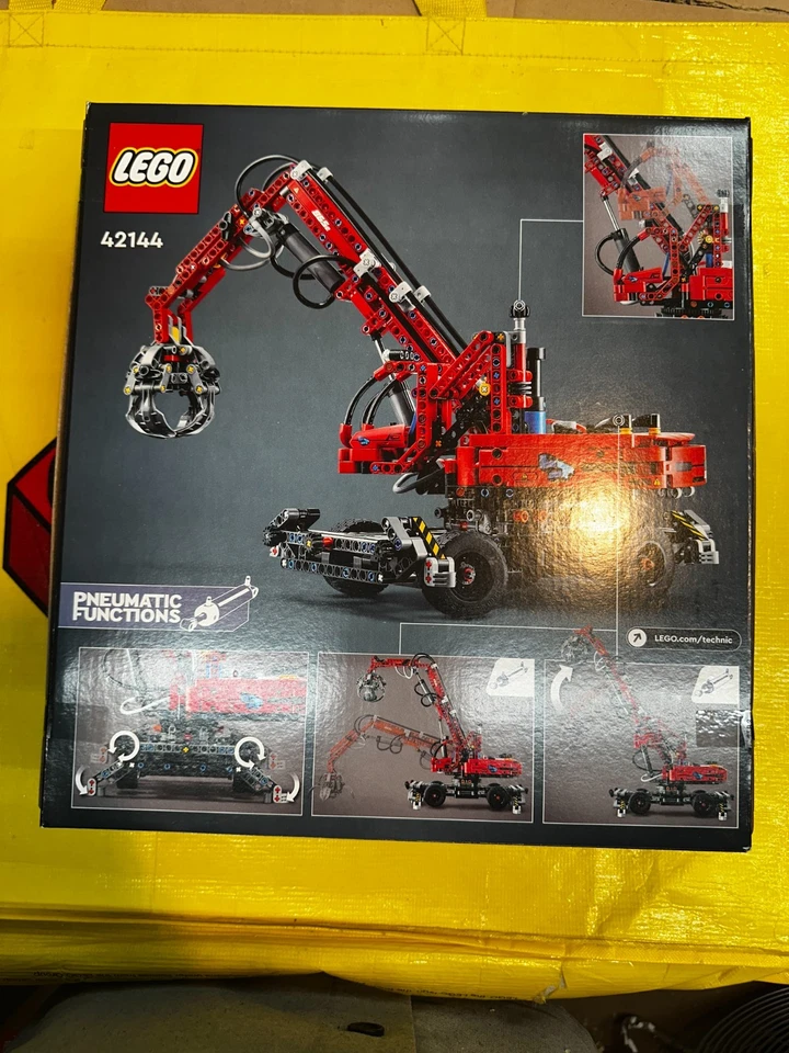 LEGO® Technic™ Material Handler 42144 - New - Free Shipping - Image 2 of 4