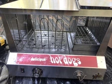 Star 35SSC Classic Hot Dog Steamer Holds 130 Hot Dogs & Warms 40 Buns