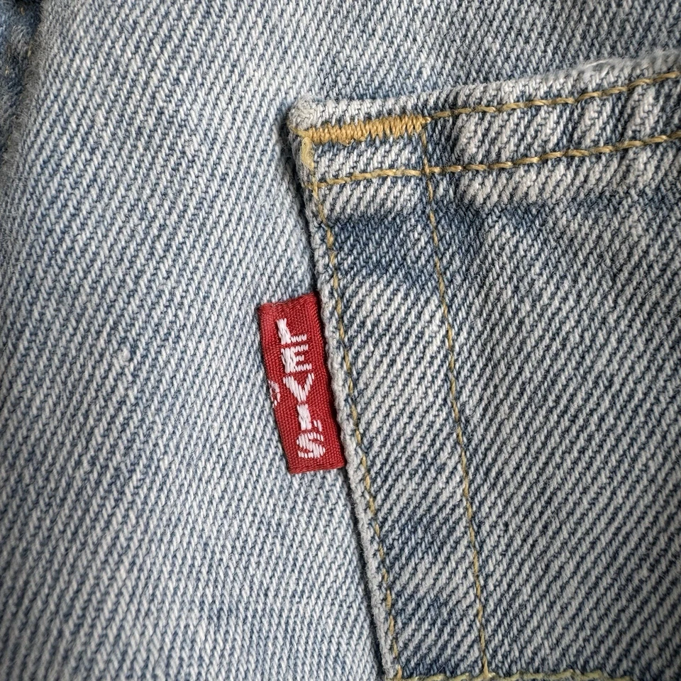 Levi's 501 90’s Light Wash Womens Size 16W M Regular Baggy Fit Denim Jeans - Image 4 of 4