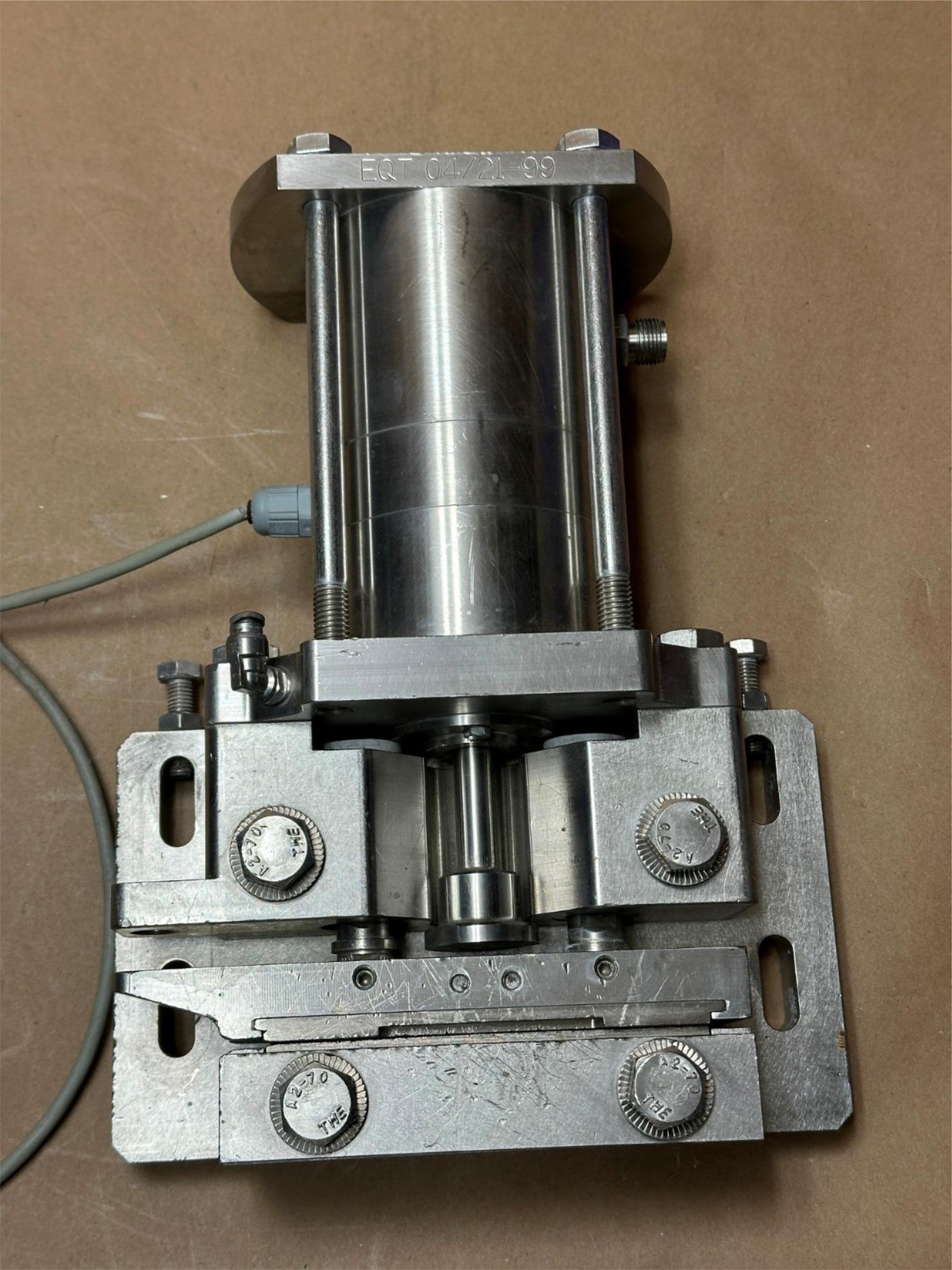Pneumatic Press EQT Food Grade EQT 04/21-99