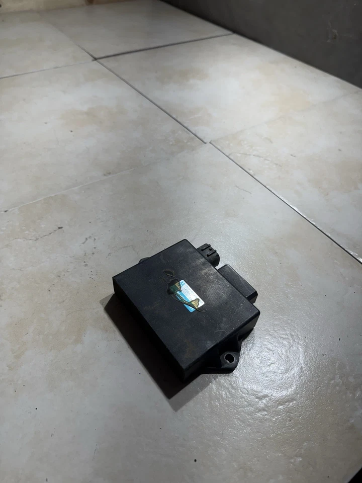 98-99 YAMAHA YZF R1 ECU ECM PCM CDI КОМПЬЮТЕРНЫЙ КОНТРОЛЛЕР OEM BRAIN BOX #0161 - Изображение 2 из 4