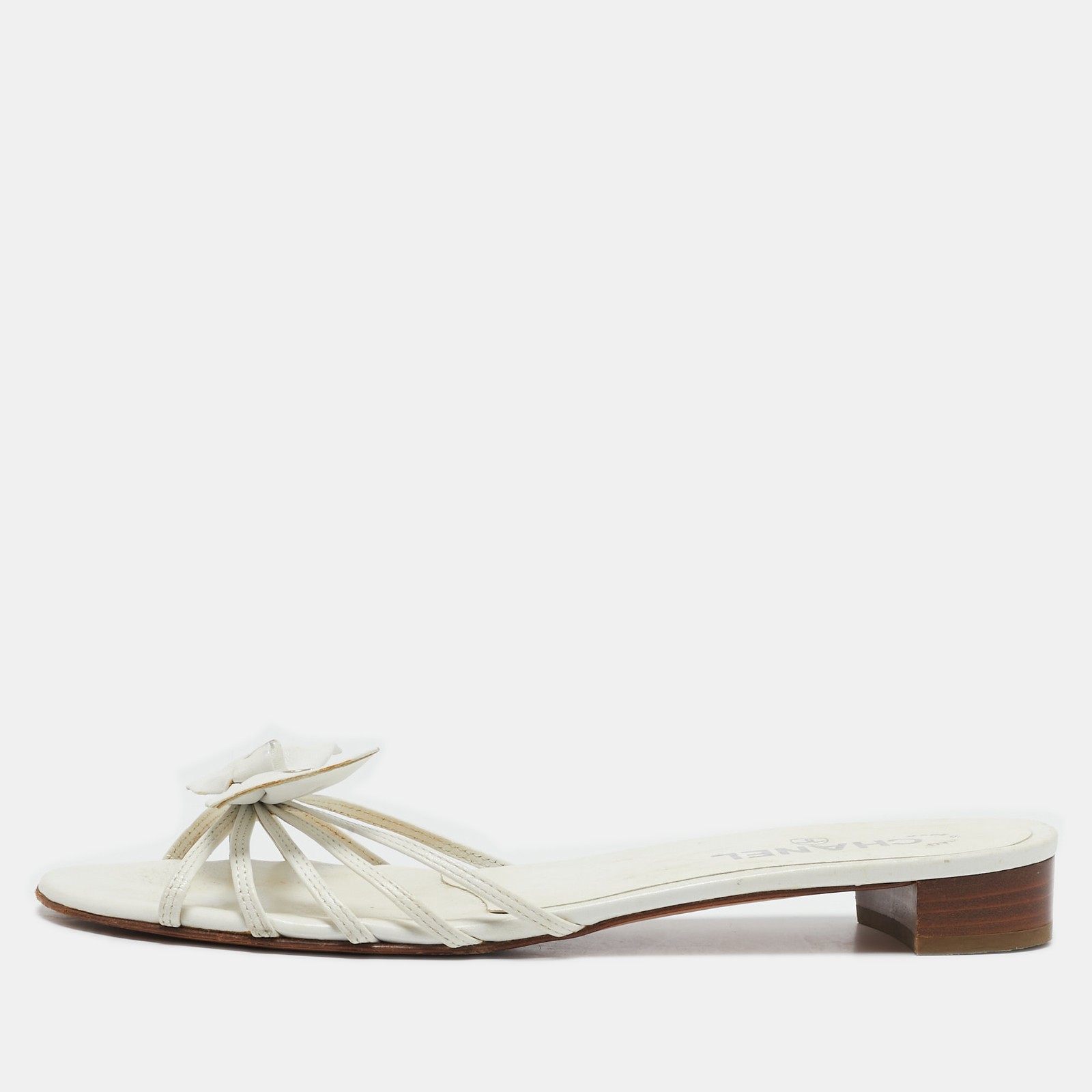 Chanel White Leather Bow Slide Sandals EU 39.5