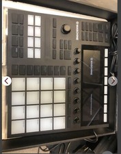 Native Instruments Maschine Mk3 Drum Controller