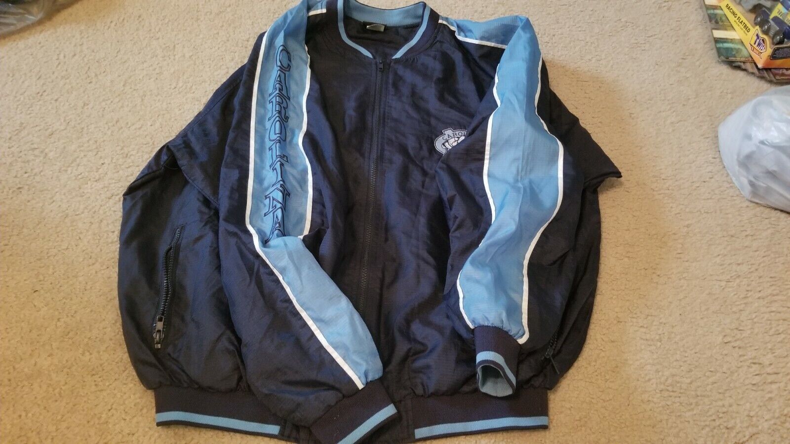 Champs Team Edition Men's Large North Carolina Tar He… Gem