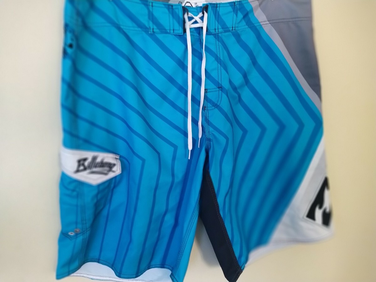 Billabong Andy Irons Kauai サーフショーツ 30 VTG BILLABONG ANDY