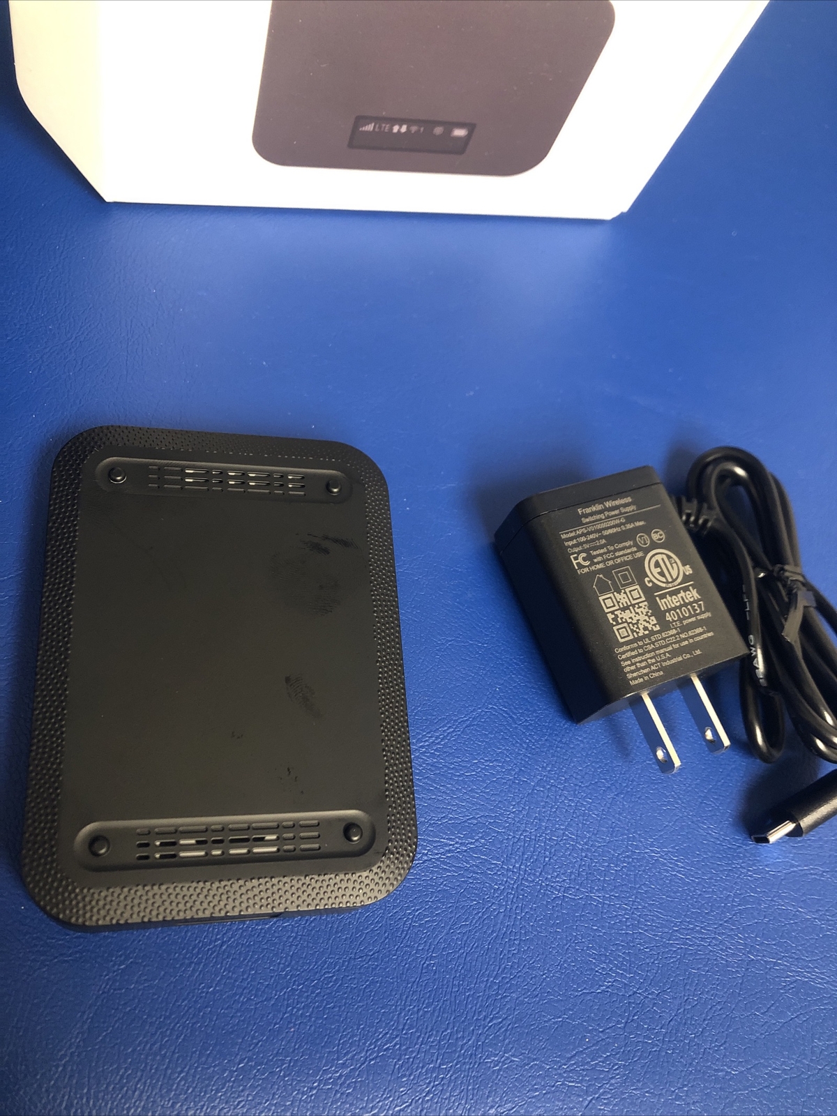 MINT Franklin T10 256GB Mobile Hotspot - NO SIM CARD