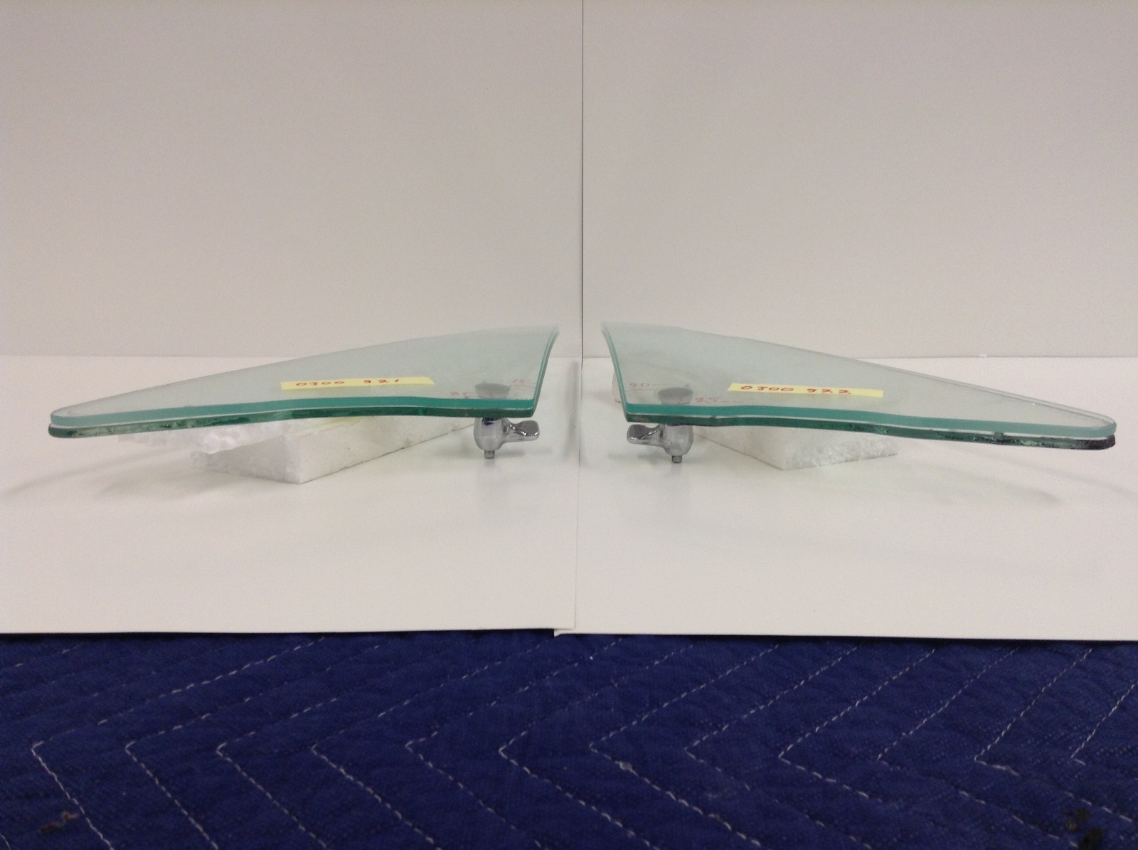 Ferrari 365 GTB/4 & GTS/4 Daytona (Coupe & Spyder) Door Vent Windows, New Pair