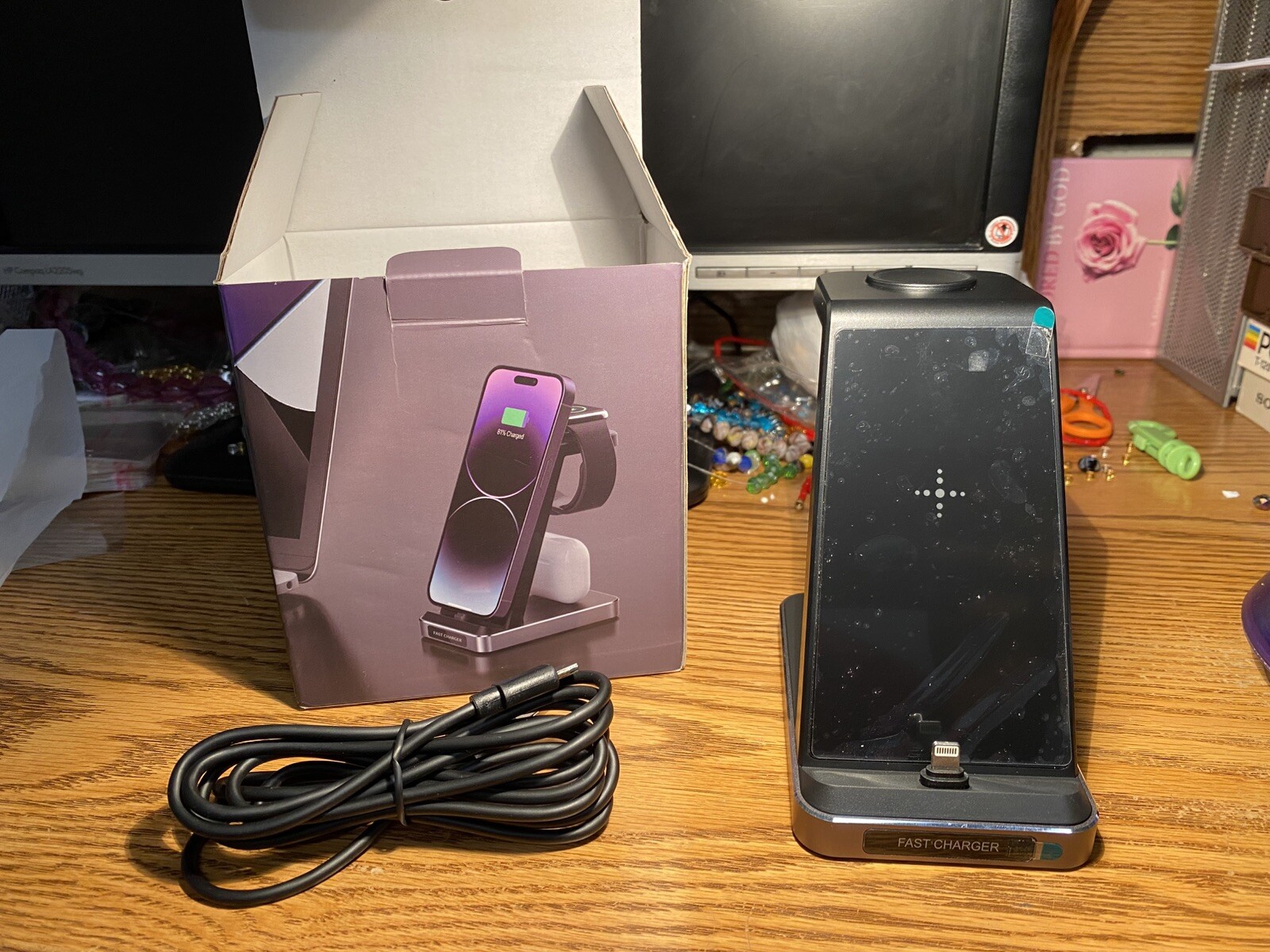 Wireless Charger for iPhone, Apple Watch & AirPods 3-in-1 Fast Charging Station-image