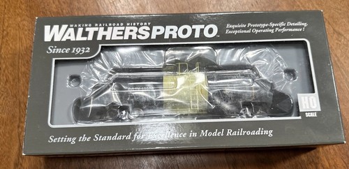 Walthers PROTO 920-100038 40’ Trinity 14,000g Molten Sulfur Tank CGTX 13909 NY - Picture 3 of 10
