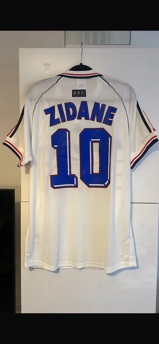Maillot De Football GOAT Blanc Avec Flocage – Authentique