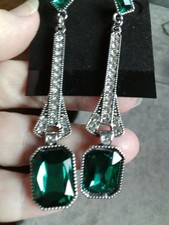 Vintage Long Glass Emerald Green Dangle Rhinestone Earrings Mint