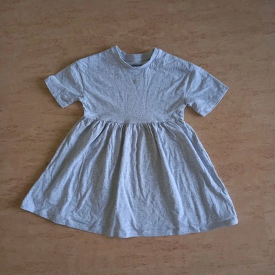 Graues Kleid Mädchen 4-5 Jahre basics 110 leicht 98 % Baumwolle