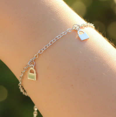 Elegant Silver Tone Padlock Bracelet Silver Plated Designer Bracelet For Women