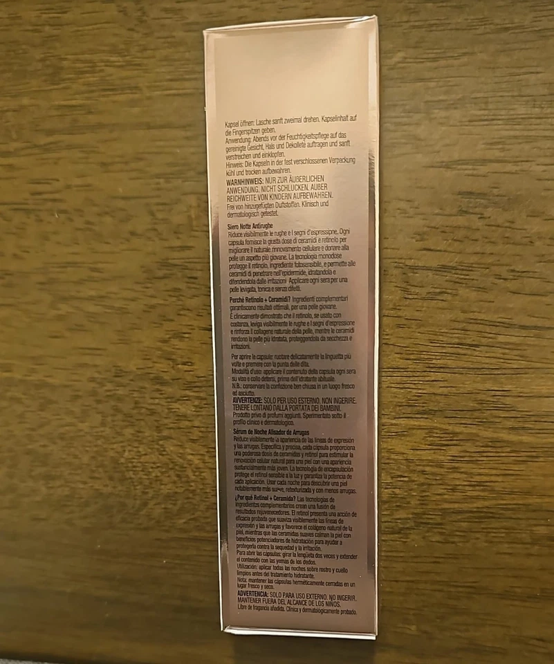 Elizabeth Arden 视黄醇精华液 - 90 粒胶囊|全新带盒。 — 第 4/4 张图片