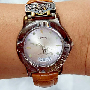 Montre camel trophy : trouvez le meilleur prix sur Voir avant d'Acheter