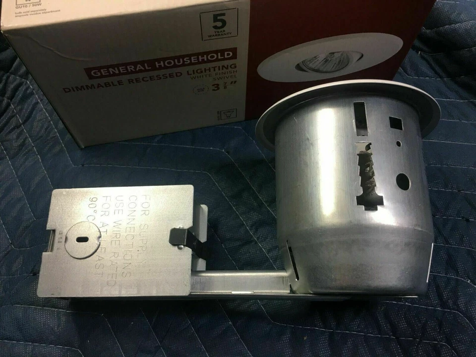 Globe Electric 3 дюйма поворотный круглый комплект утопленного освещения отделка, белая отделка, легко - Изображение 3 из 4