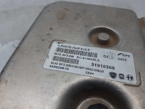 52013987 Uce Engine Control Unit for FIAT III PUNTO (199) Easy 2013 3163974 - Picture 3 of 10